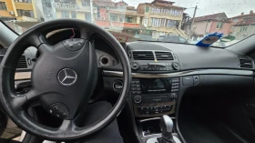 Mercedes-Benz E 320 204 k. c., снимка 9