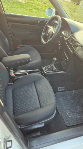 VW Golf 1.9 TDI 101k. Теглич! - 1250 € / 2444.79 лв. - 87481418 7