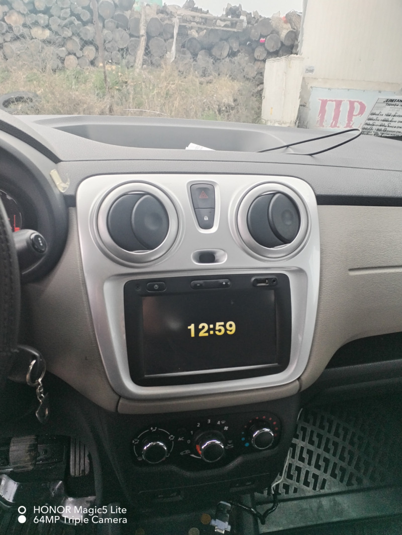 Dacia Lodgy, снимка 11 - Автомобили и джипове - 45826241