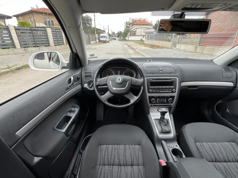 Skoda Octavia FACELIFT-1.8T-AVTOMAT-ШЕЙЦАРИЯ, снимка 10 - Автомобили и джипове - 47280130