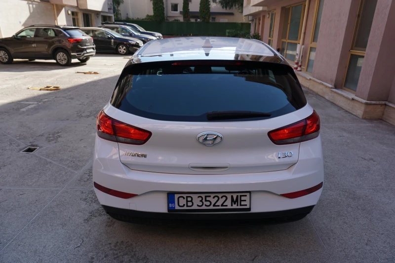 Hyundai I30 1.5 DPI Гаранция, снимка 6 - Автомобили и джипове - 47344569