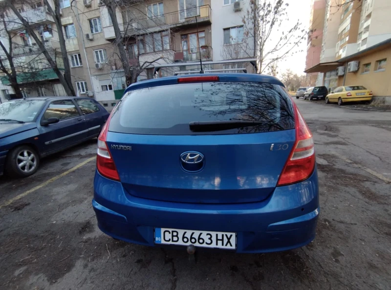 Hyundai I30 1.4i GAZ, снимка 5 - Автомобили и джипове - 48981891