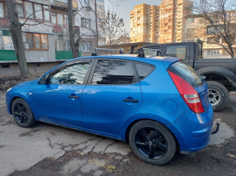 Hyundai I30 1.4i GAZ, снимка 3 - Автомобили и джипове - 48981891