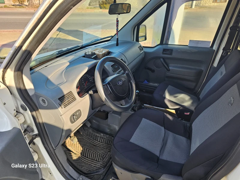 Ford Connect 1.8d, снимка 11 - Автомобили и джипове - 49135371