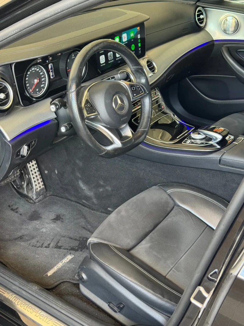 Mercedes-Benz E 220, снимка 6 - Автомобили и джипове - 51080355