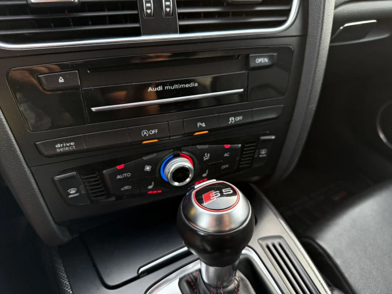 Audi A5 3.0 TDI 245HP S-TRONIC, снимка 13 - Автомобили и джипове - 51501757