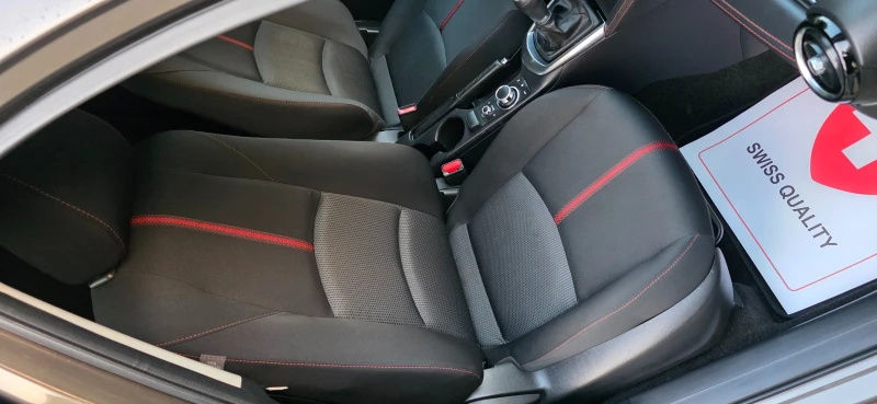 Mazda 2 1.5i SkyG * 6 ск.* KEYLESS* HEAD UP* LANE ASSIST* , снимка 8 - Автомобили и джипове - 51695806