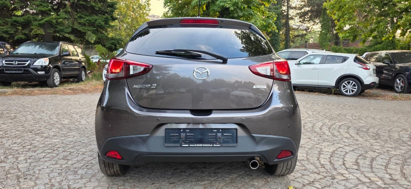 Mazda 2 1.5i SkyG * 6 ск.* KEYLESS* HEAD UP* LANE ASSIST* , снимка 5 - Автомобили и джипове - 51695806