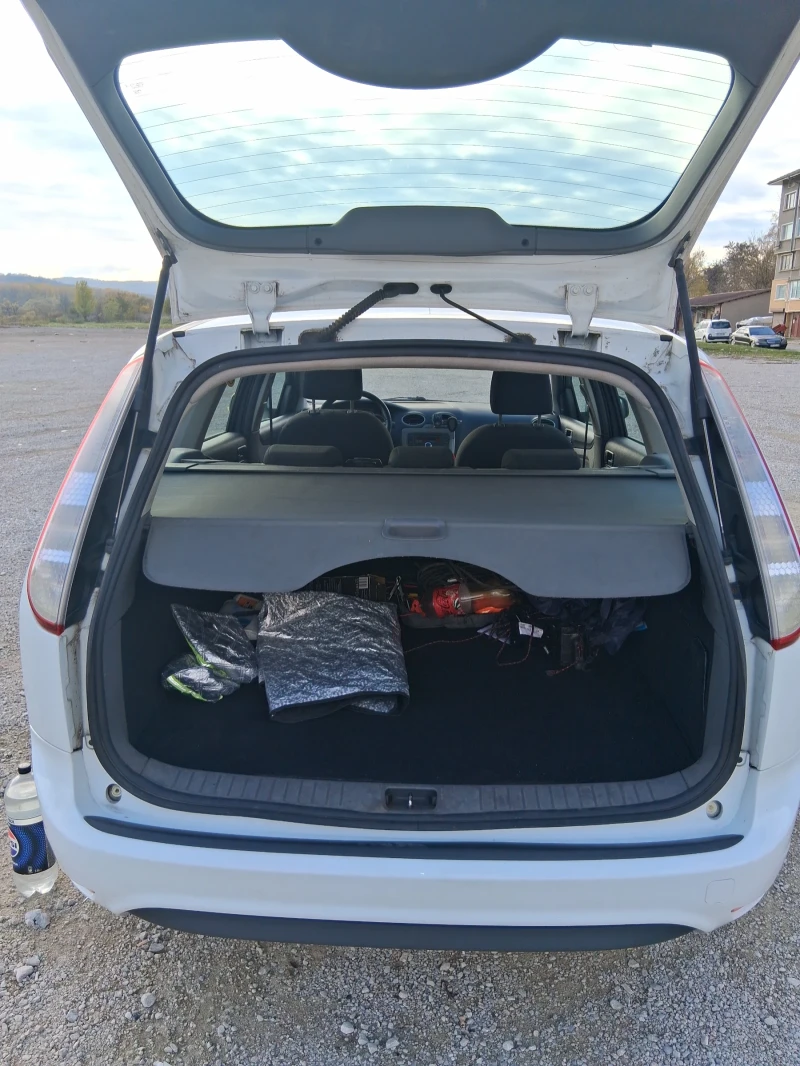 Ford Focus, снимка 6 - Автомобили и джипове - 52716828