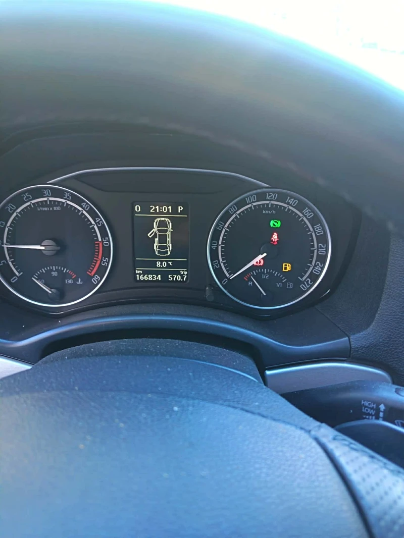 Skoda Octavia, снимка 7 - Автомобили и джипове - 52873777