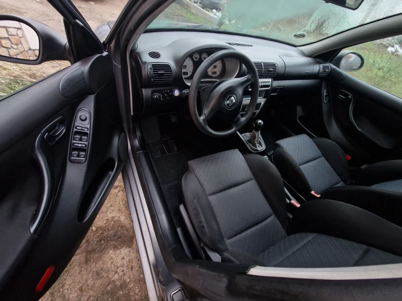 Seat Leon 1.9TDI 101к.с., снимка 8 - Автомобили и джипове - 52922741