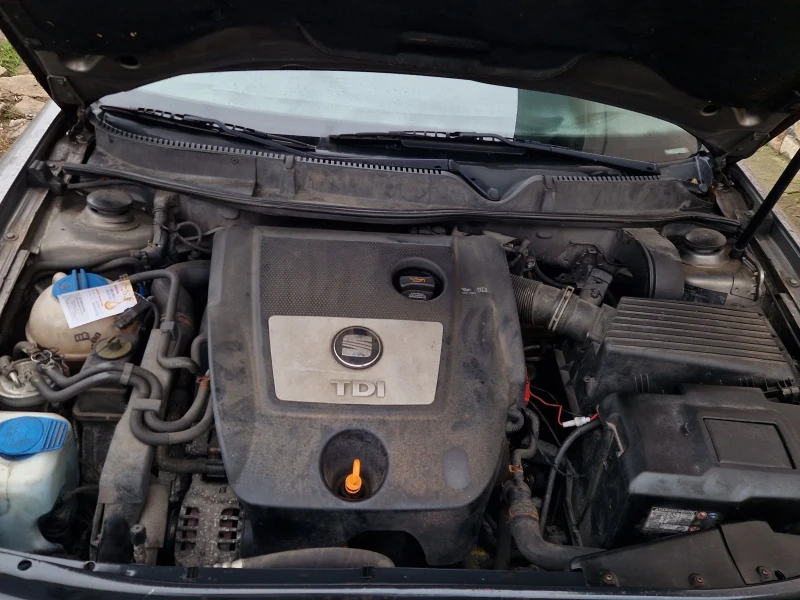 Seat Leon 1.9TDI 101к.с., снимка 10 - Автомобили и джипове - 52922741