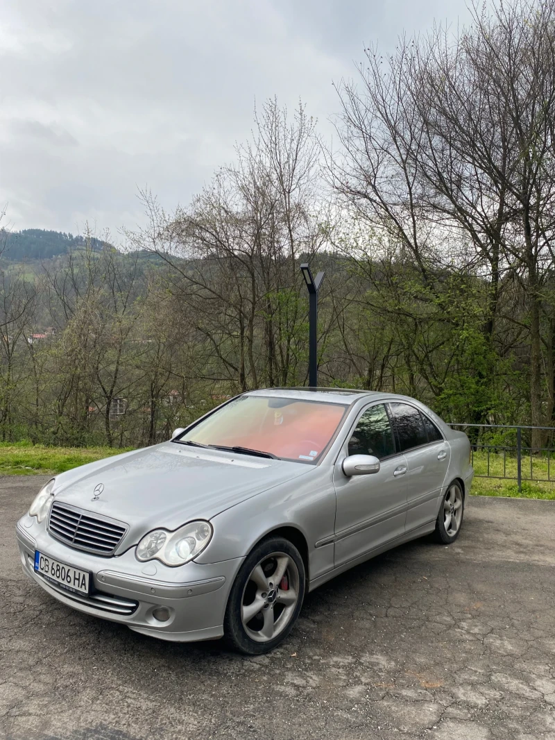 Mercedes-Benz C 320 V6 224hp+ , снимка 6 - Автомобили и джипове - 53019104