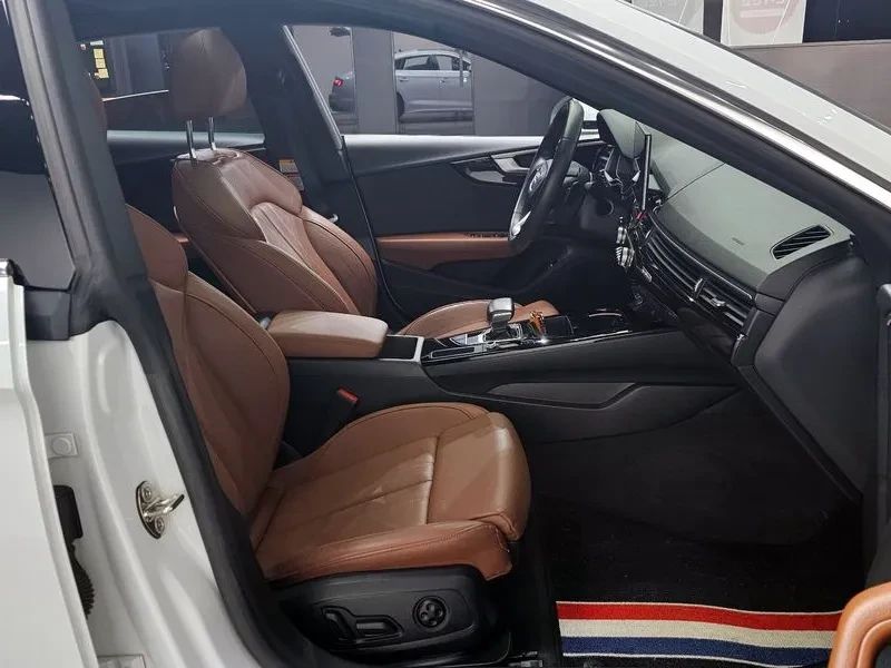 Audi A5 2.0 TDI Quattro, снимка 10 - Автомобили и джипове - 54145803