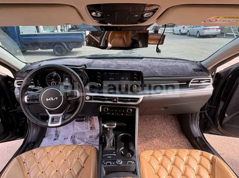 Kia K5, снимка 16 - Автомобили и джипове - 55012235