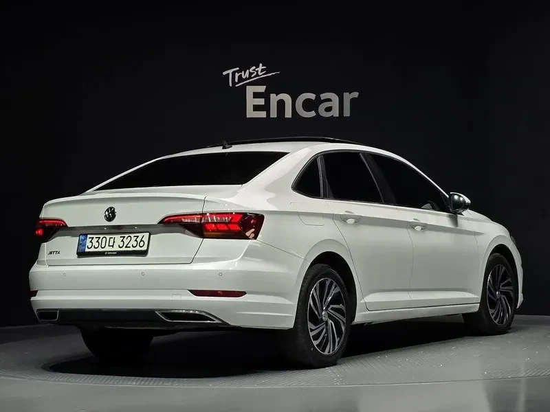 VW Jetta 1.4 TSI PRESTIGE, снимка 2 - Автомобили и джипове - 55561437