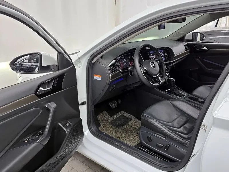 VW Jetta 1.4 TSI PRESTIGE, снимка 10 - Автомобили и джипове - 55561437