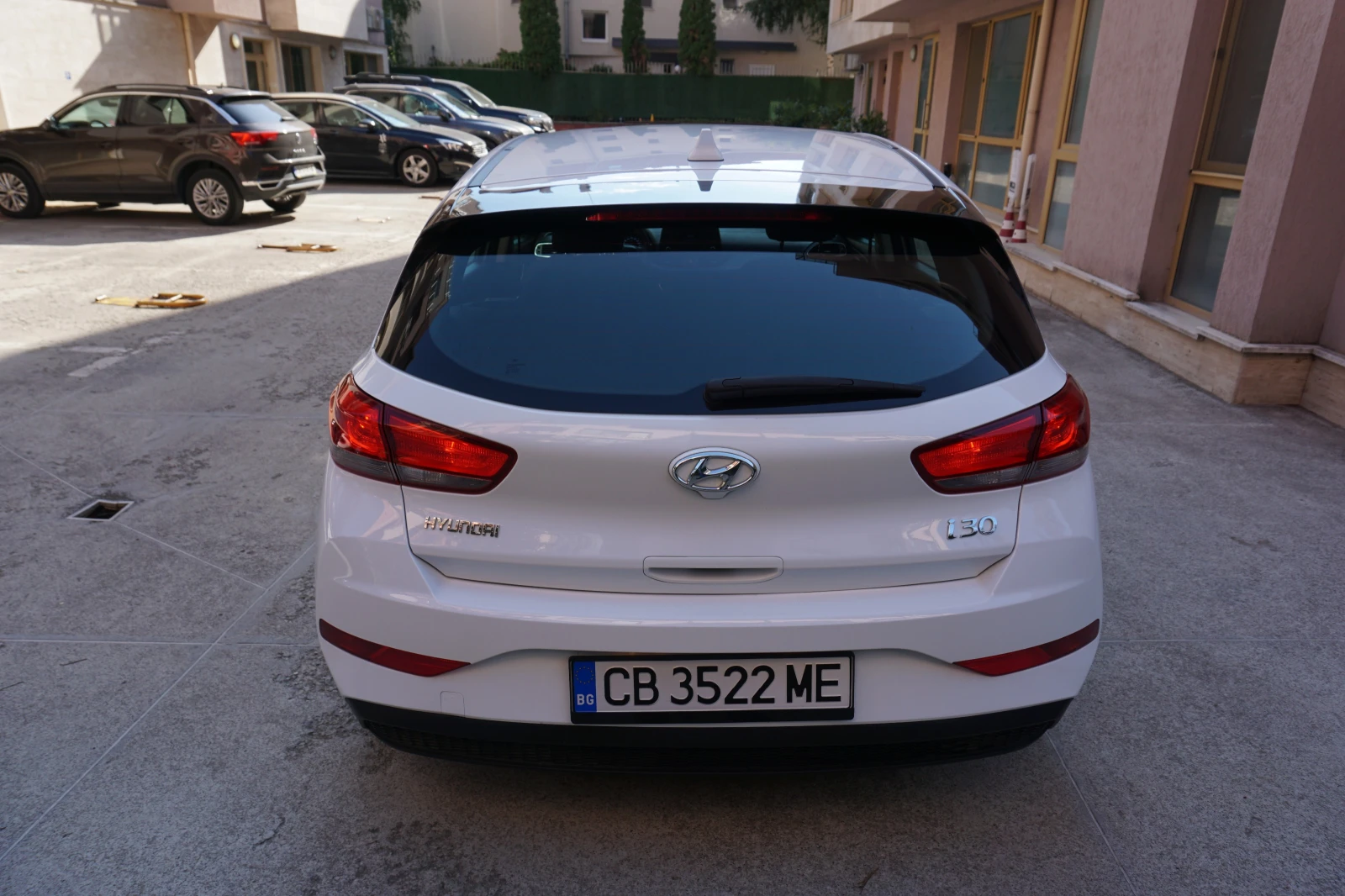 Hyundai I30 1.5 DPI Гаранция - изображение 6