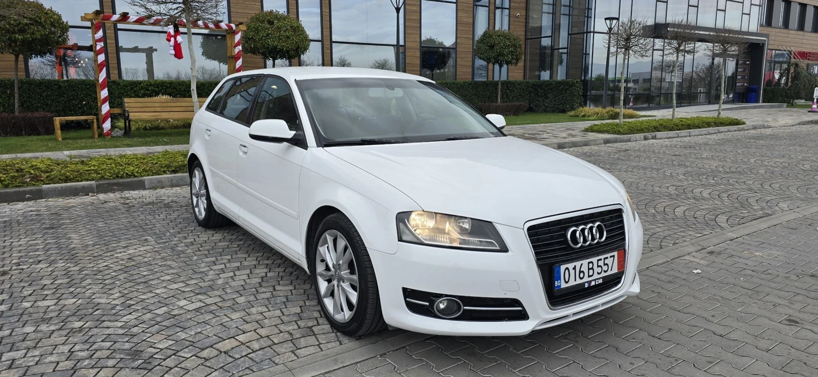 Audi A3 2.0 TDI 170K.S. АВОМАТИК S-LINE ЛИЗИНГ - изображение 2