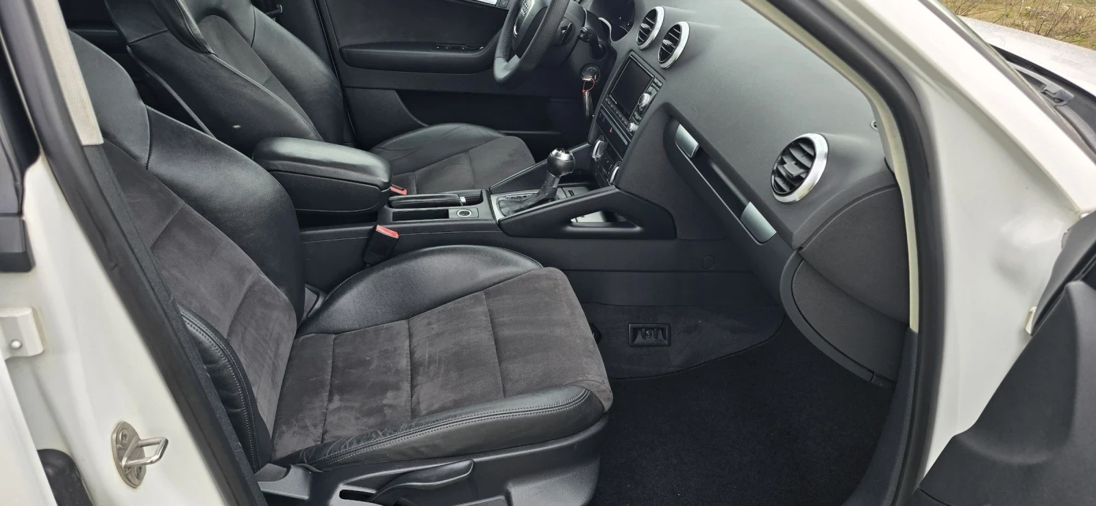 Audi A3 2.0 TDI 170K.S. АВОМАТИК S-LINE ЛИЗИНГ - изображение 8
