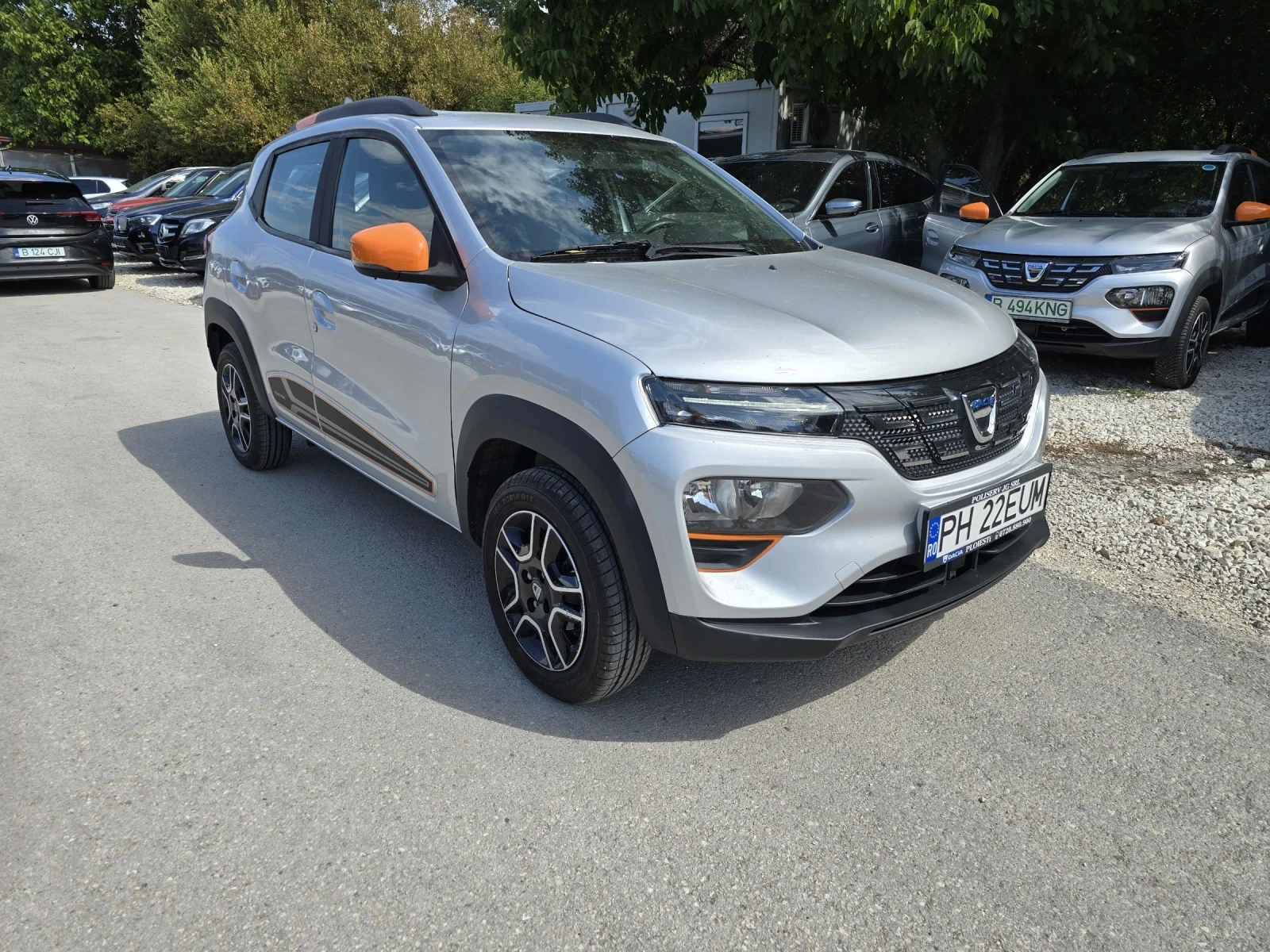 Dacia Spring Comfort Plus 45 CCS Гаранция Лизинг - изображение 7