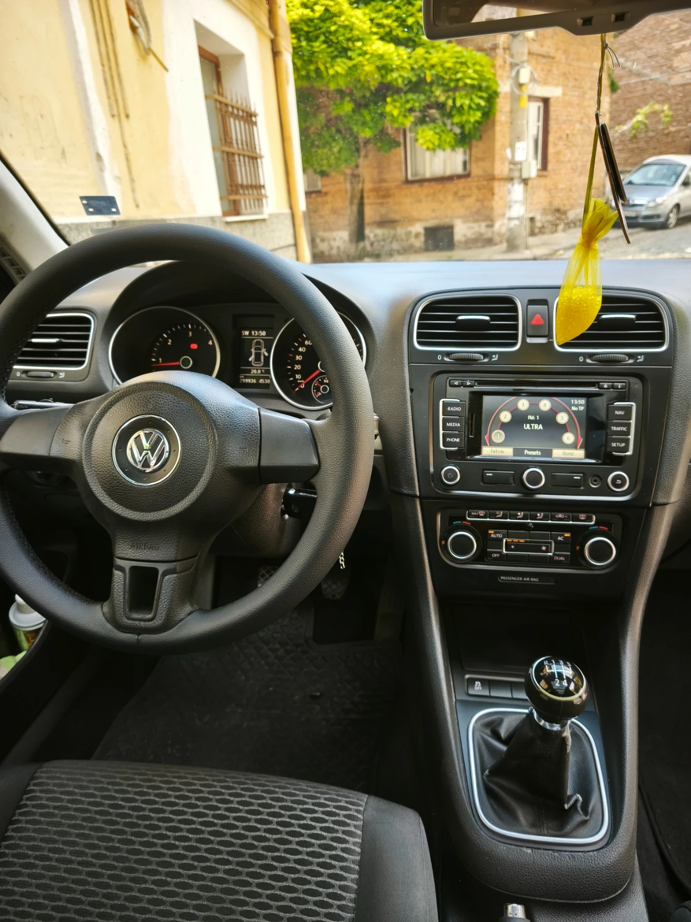 VW Golf Комби - изображение 9
