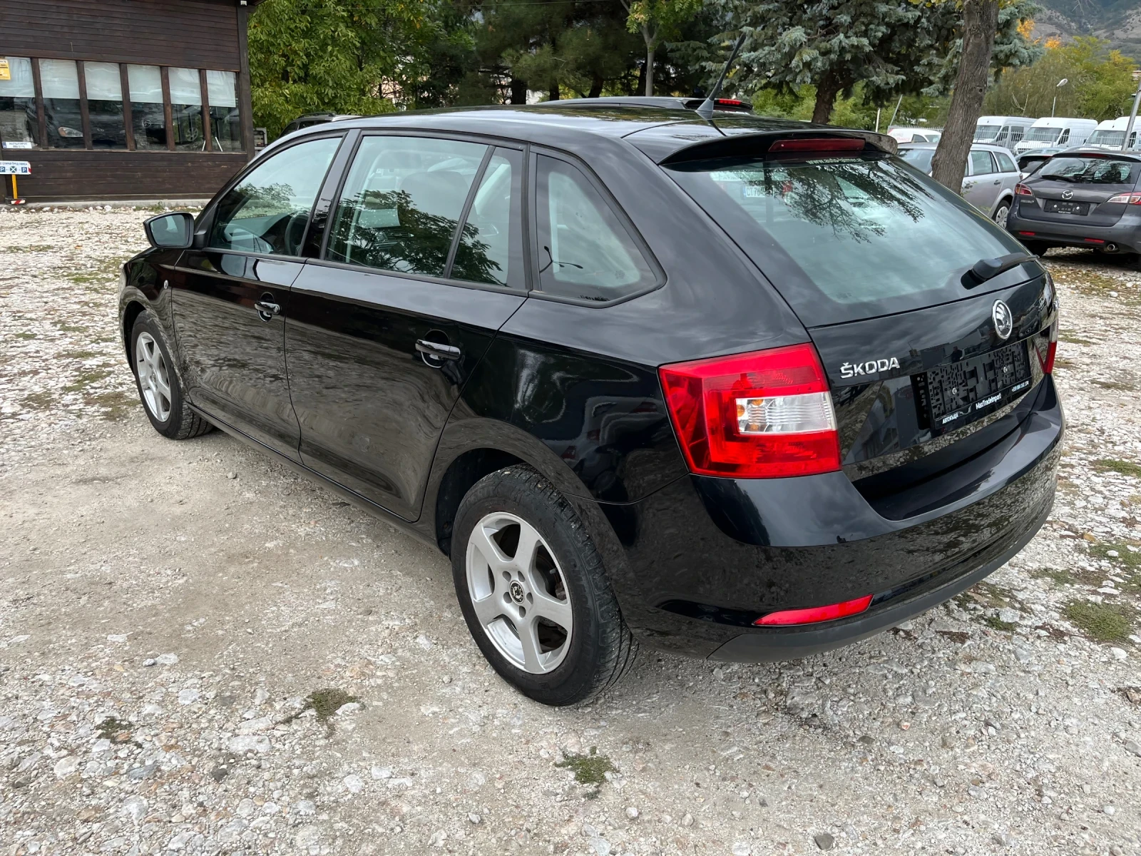 Skoda Rapid | Mobile.bg — изображение 6