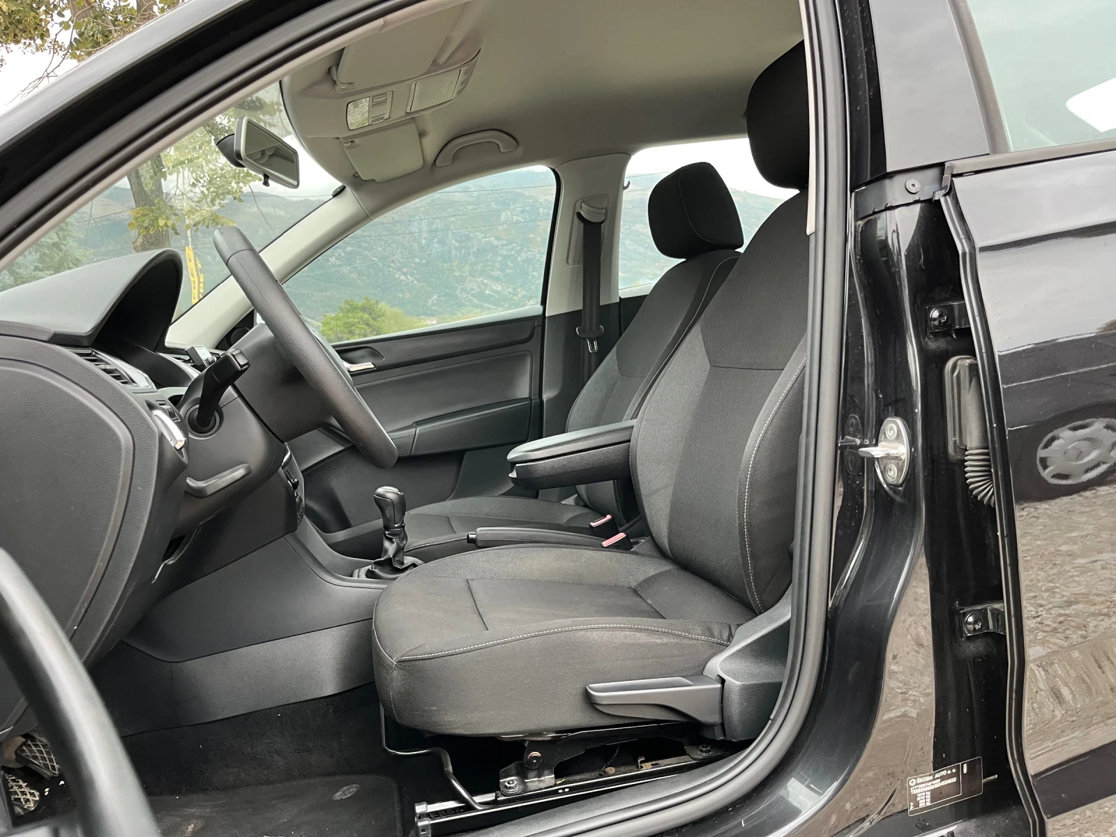 Skoda Rapid | Mobile.bg — изображение 10