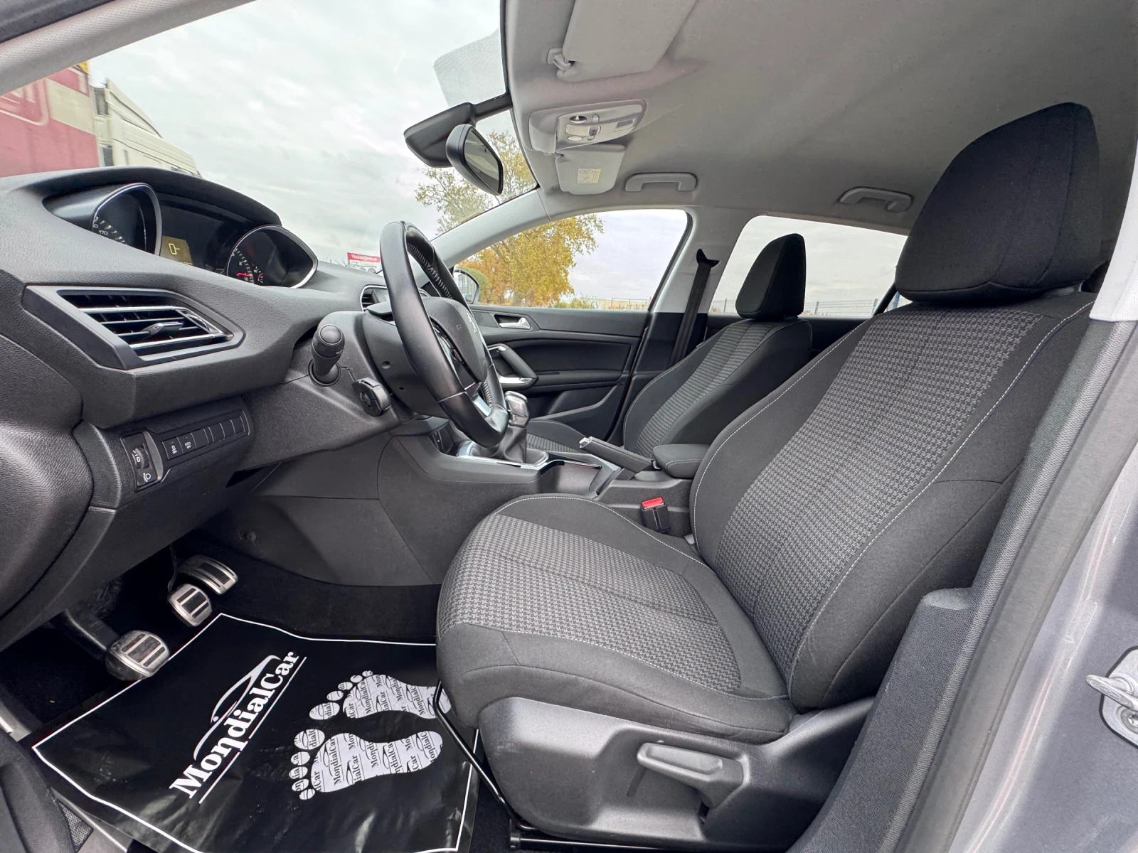 Peugeot 308 GT Facelift | Mobile.bg   10