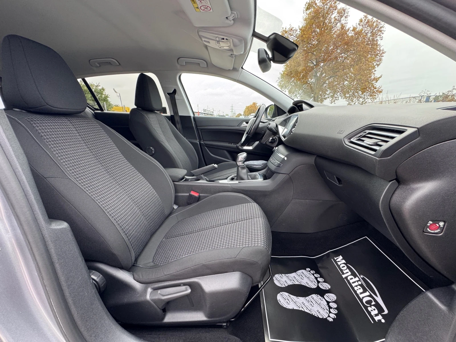 Peugeot 308 GT Facelift | Mobile.bg   15