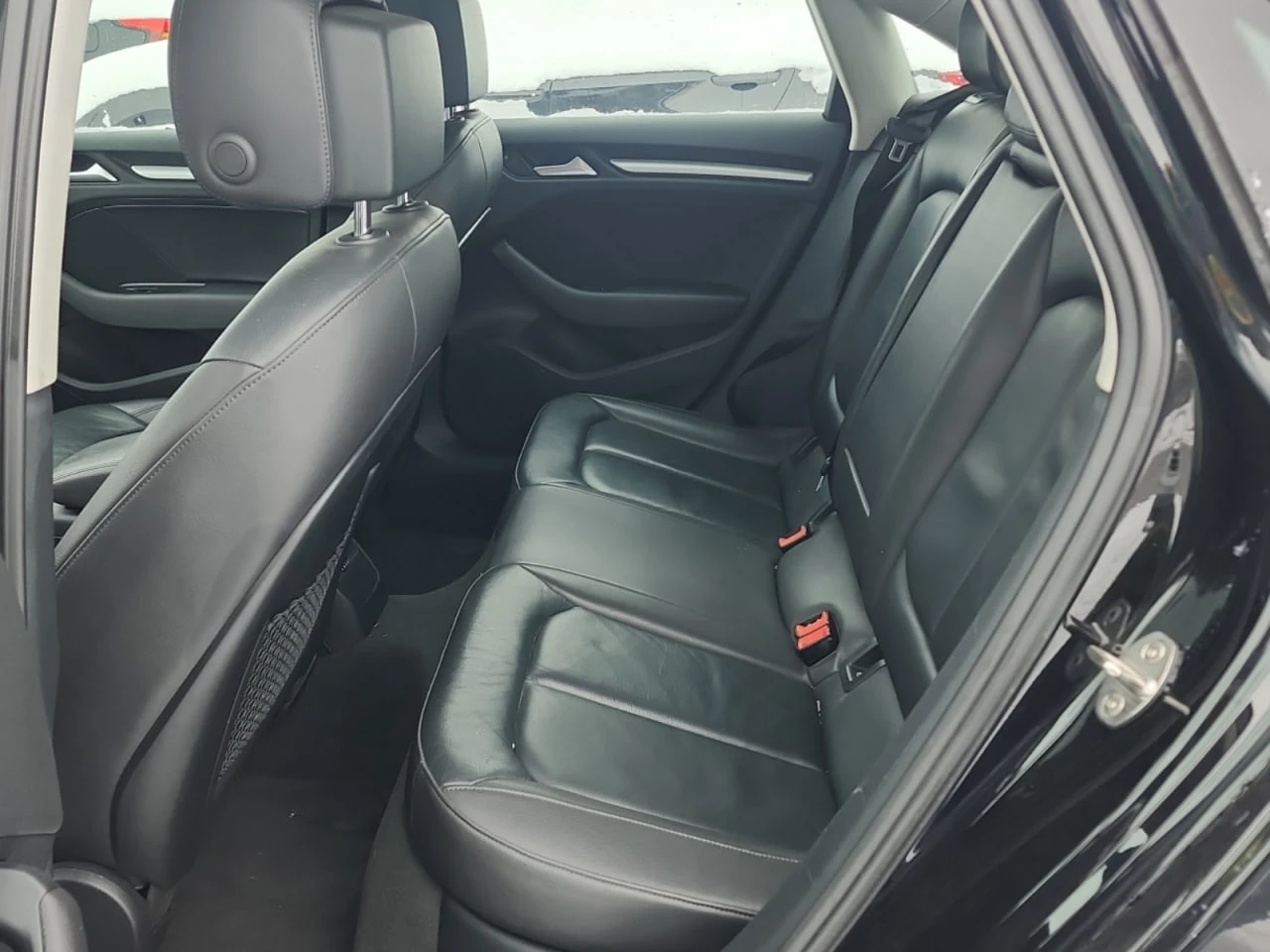 Audi A3 *  *    *   *  | Mobile.bg   11