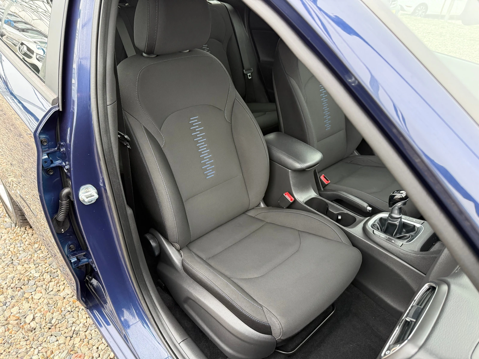 Hyundai I30 1.4 i | Mobile.bg � ����������� 15