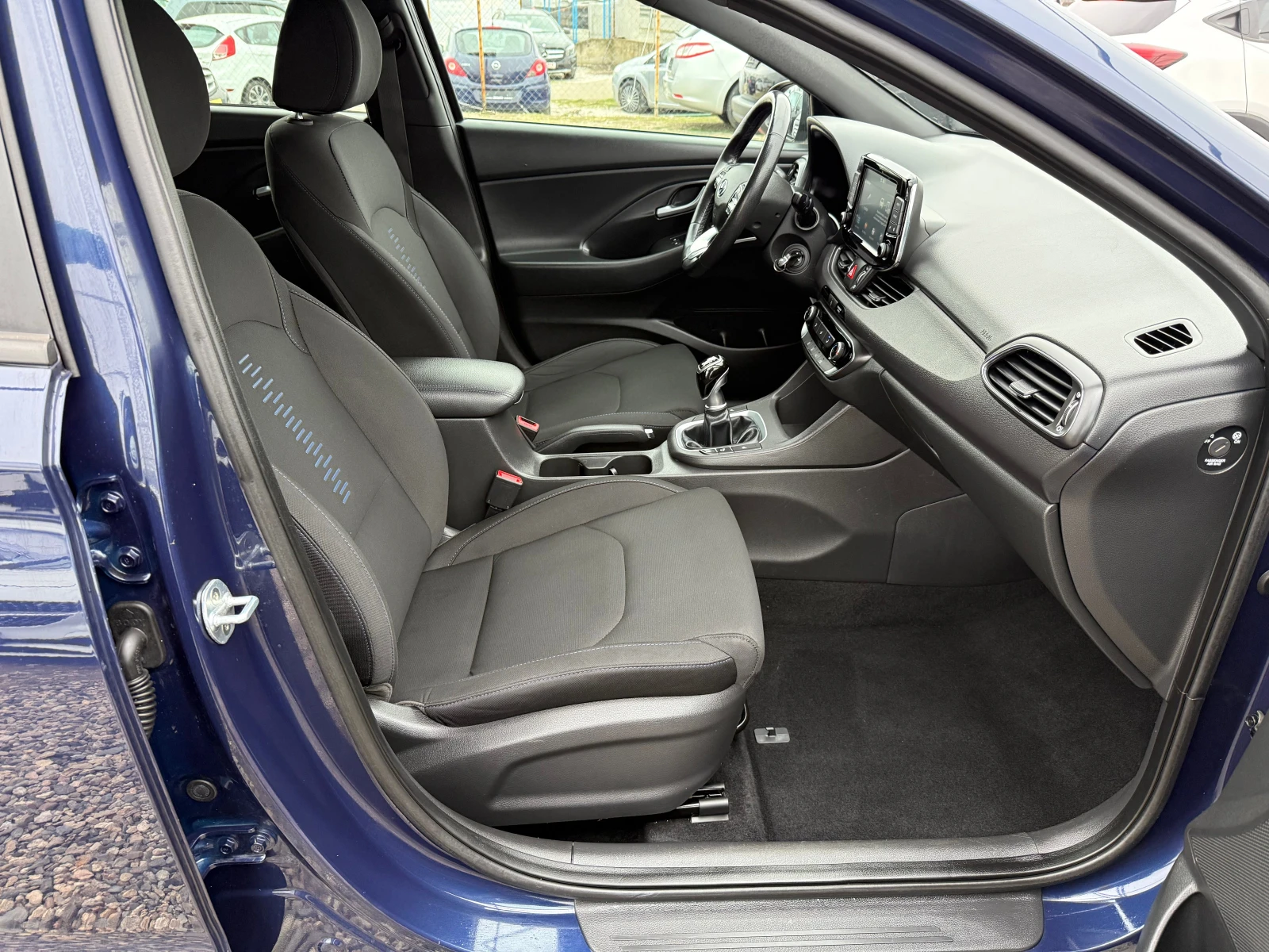 Hyundai I30 1.4 i | Mobile.bg � ����������� 14