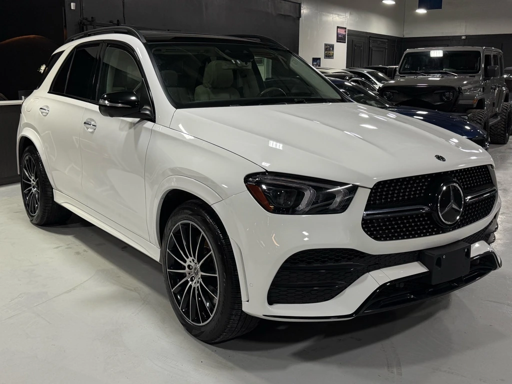 Mercedes-Benz GLE 450  AMG PKG / 360 КАМЕРИ / АМБИЕНТНО ОСВЕТЛЕНИЕ - изображение 2
