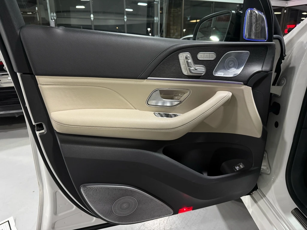 Mercedes-Benz GLE 450  AMG PKG / 360 КАМЕРИ / АМБИЕНТНО ОСВЕТЛЕНИЕ - изображение 8