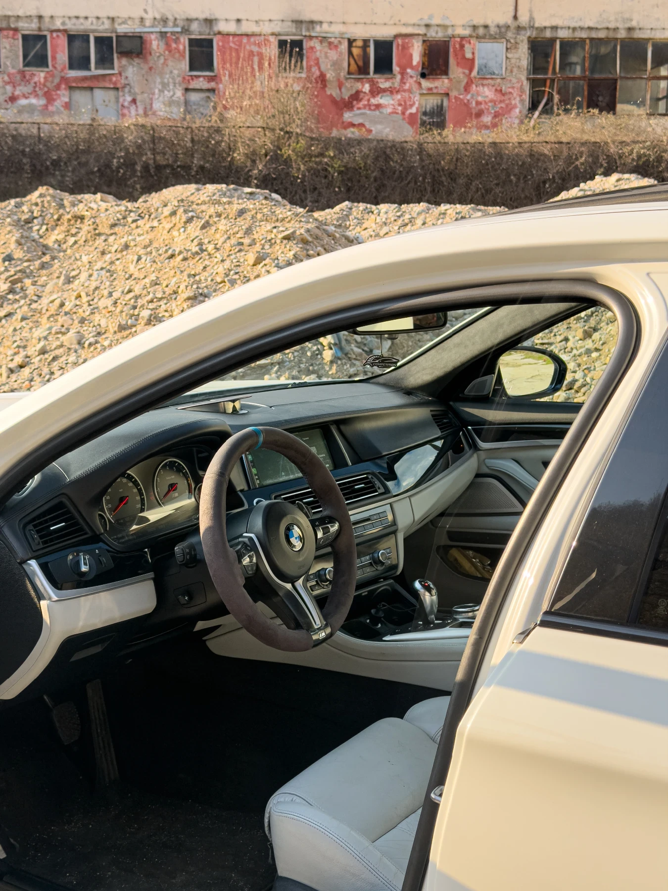 BMW M5 M5 COMPETITION 600HP EDITION ЛИЗИНГ !!!, снимка 5 - Автомобили и джипове - 54285624