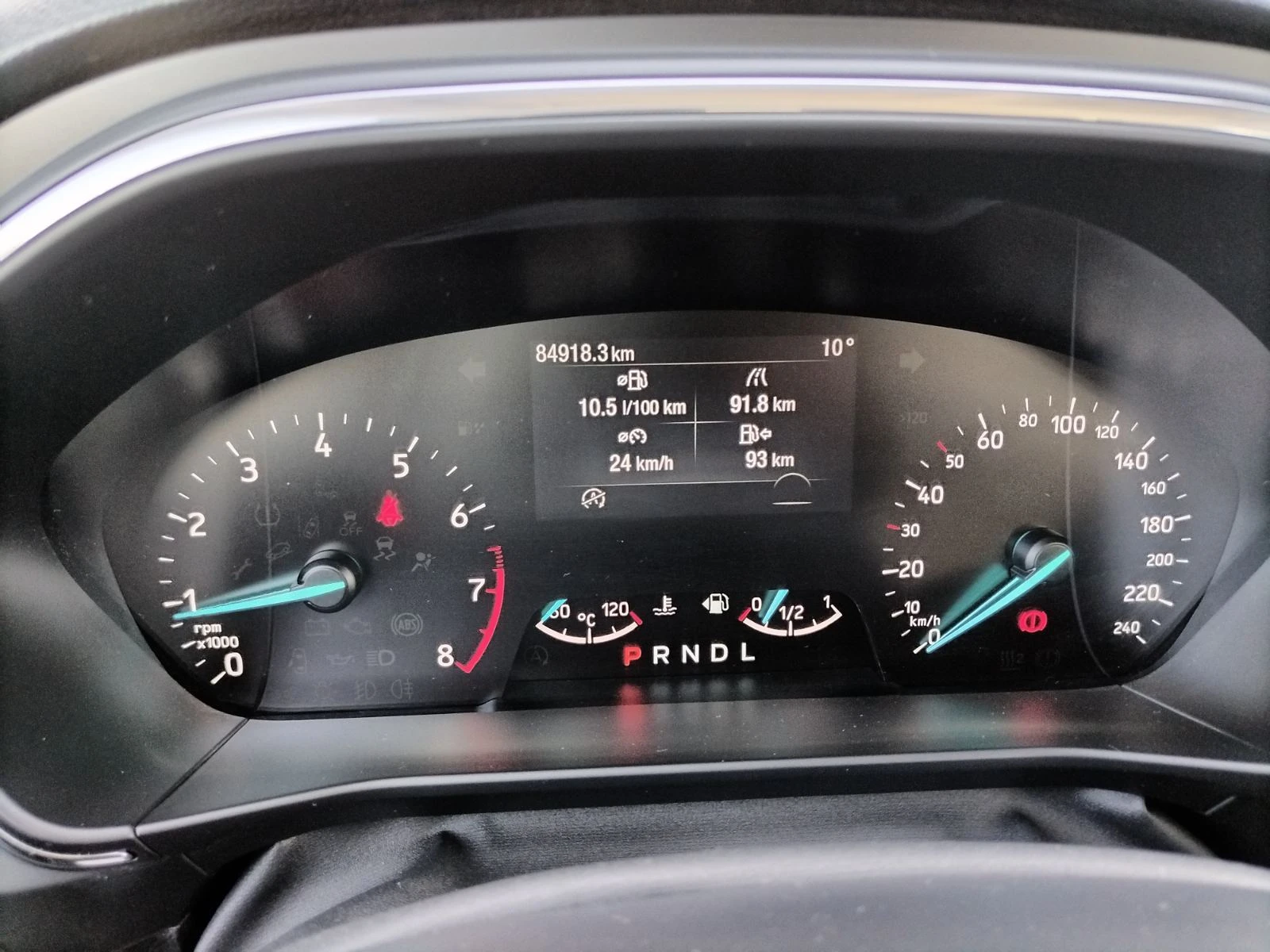 Ford Focus 1.0EcoBoost 125к.с. Automatic, снимка 10 - Автомобили и джипове - 54331091