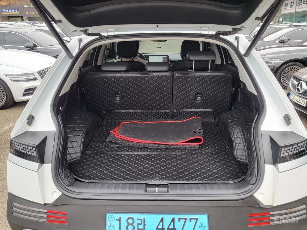 Hyundai Ioniq 5 4x4* LONG RANGE* EXCLUSIVE* ОБДУХВАНЕ* ДИСТРОНИК* , снимка 14 - Автомобили и джипове - 54370214