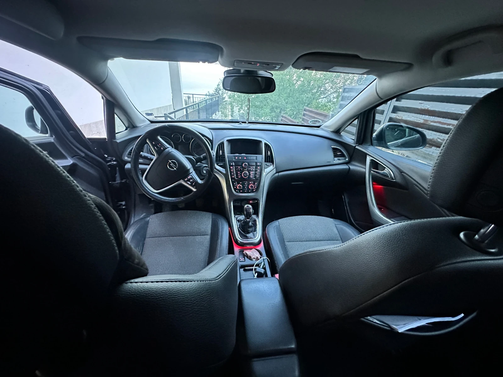 Opel Astra, снимка 6 - Автомобили и джипове - 54661773
