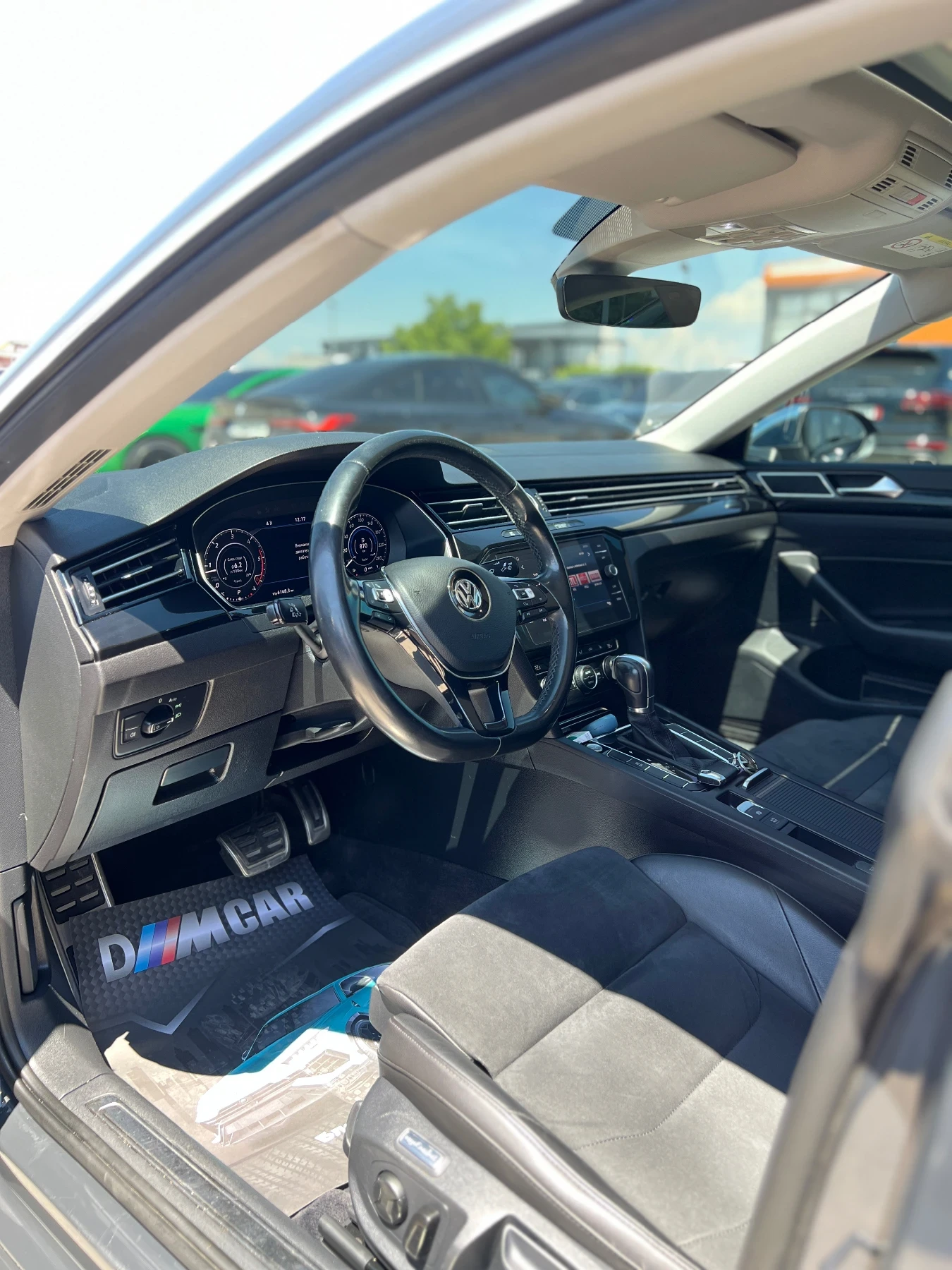 VW Arteon 2.0 TDI 150/РЕГИСТРИРАНА/НОВИ ГУМИ/ЛИЗИНГ, снимка 10 - Автомобили и джипове - 54861935