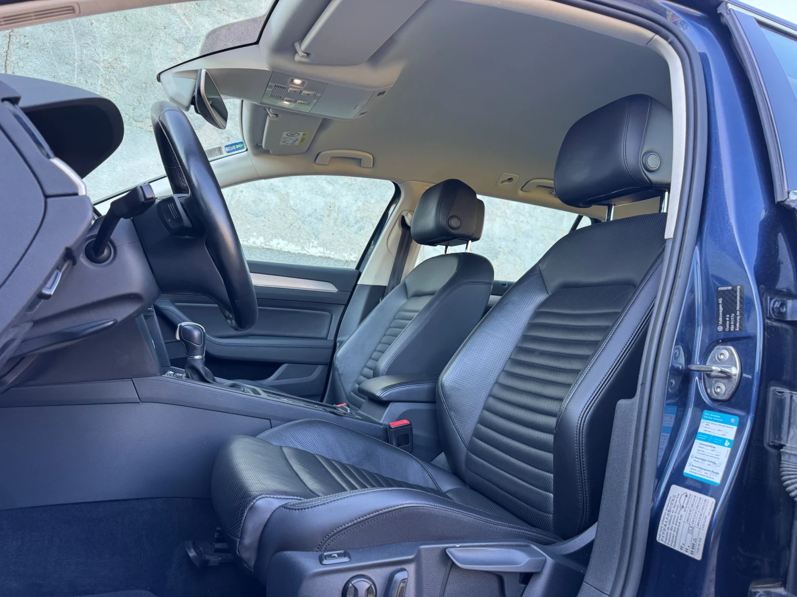 VW Passat 2.0TDI HIGHLINE VIRTUAL DISTRONIC , снимка 6 - Автомобили и джипове - 54885274