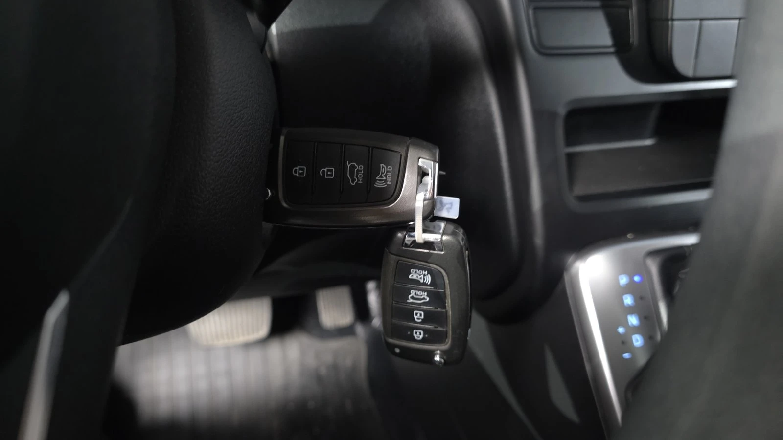 Hyundai Staria Cargo* BLIND SPOT* КРАЙНА ЦЕНА, снимка 15 - Автомобили и джипове - 55302160