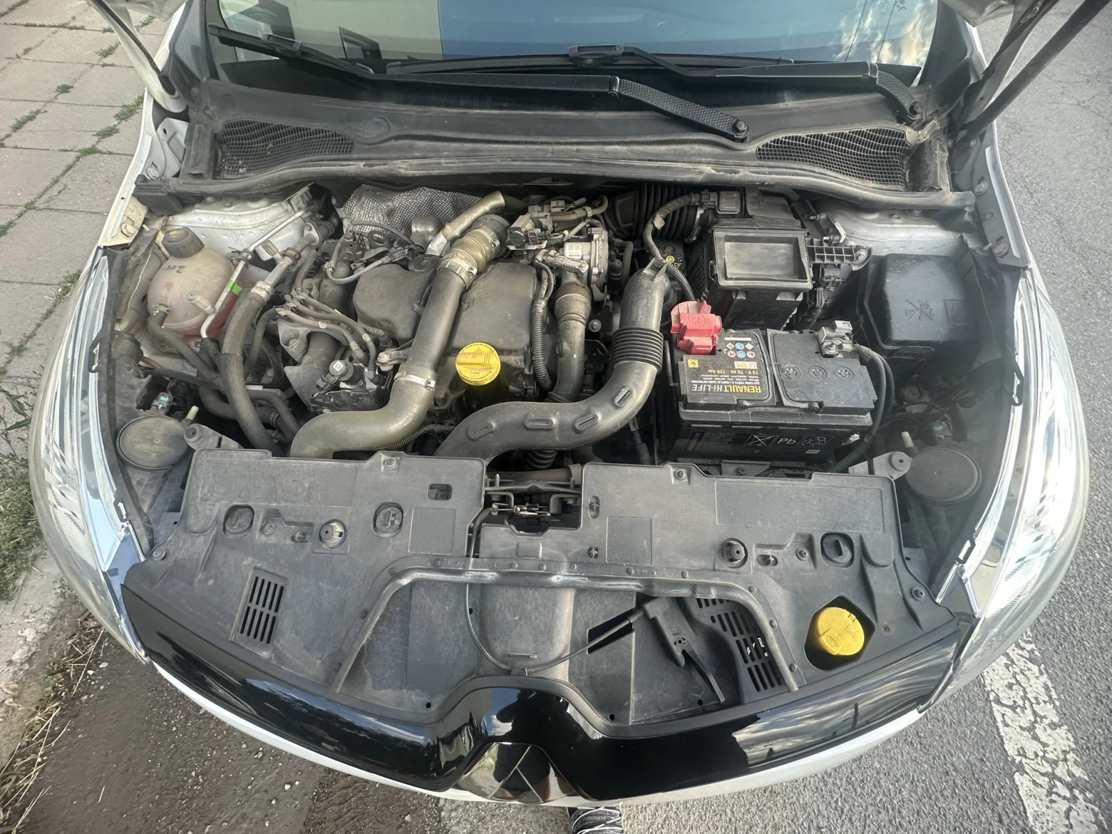 Renault Clio, снимка 4 - Автомобили и джипове - 55441050
