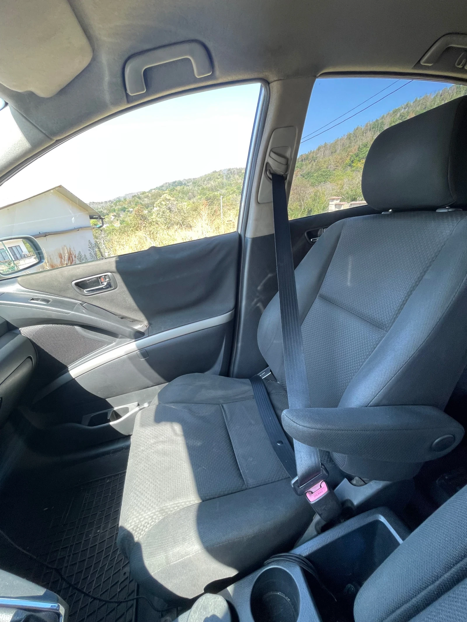 Toyota Corolla verso D4D, снимка 7 - Автомобили и джипове - 55844794