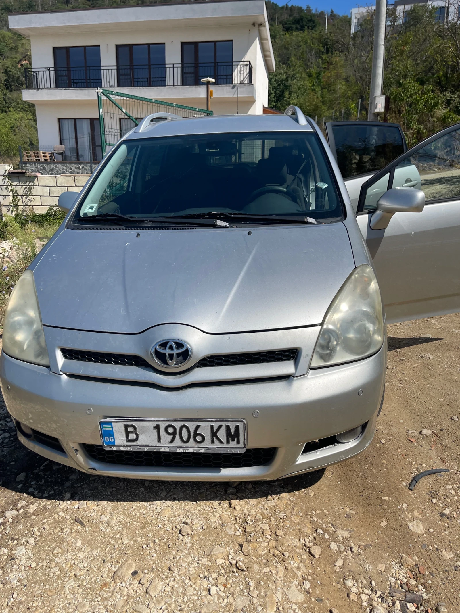 Toyota Corolla verso D4D