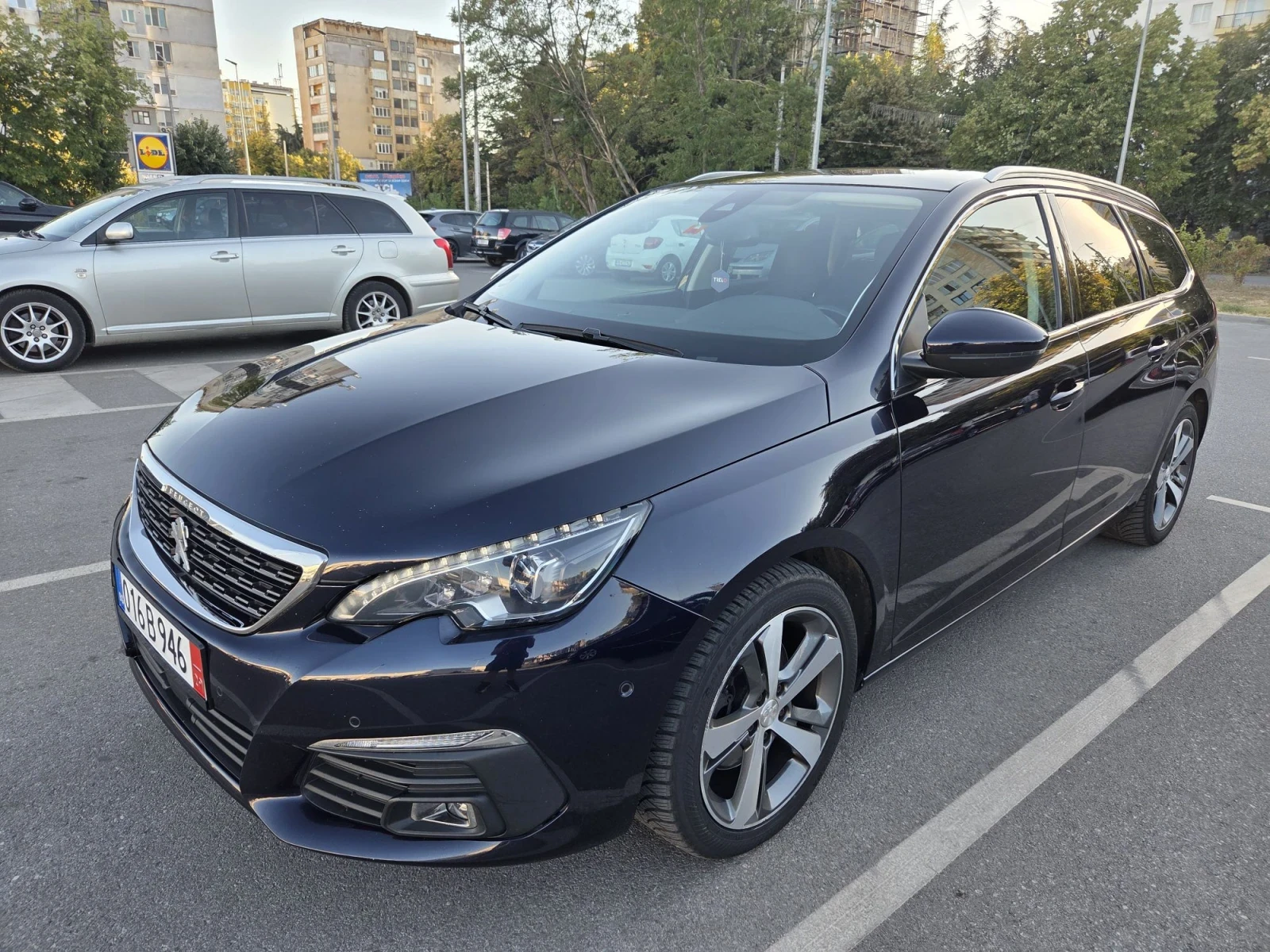 Peugeot 308 2.0 Blue-Hdi 150к.с автоматик Фул Лед 