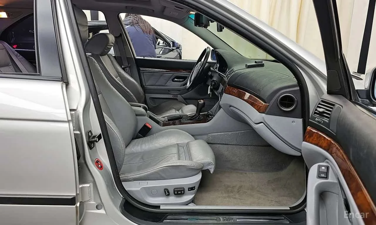 BMW 540 * 540i * ЦЕНА ДО БГ, снимка 11 - Автомобили и джипове - 56532731
