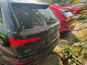 Audi Q7 * Progressiv * CARFAX * ОБДУХВАНЕ * 360 КАМЕРА * , снимка 4