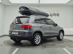 VW Tiguan 2.0 Tdi Comfort 5N, снимка 4