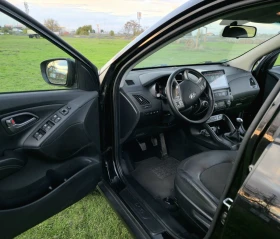 Hyundai IX35 2.0CRDI 4WD NAVI 2015г., снимка 10